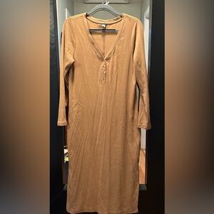 Old Navy form fitting dress